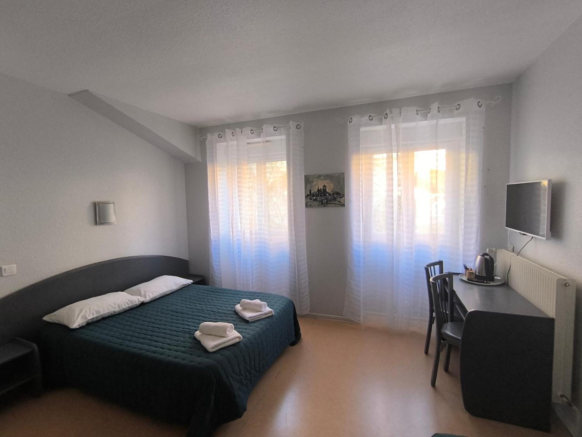 Central Hotel Hotel